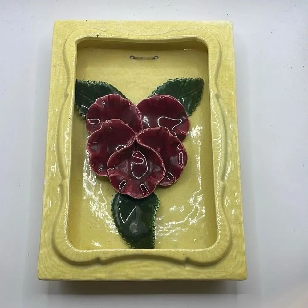 MCM Ceramic 3D Floral Pansy Wall Hanging Home Decor 4 1/2”W x 7 3/4”L